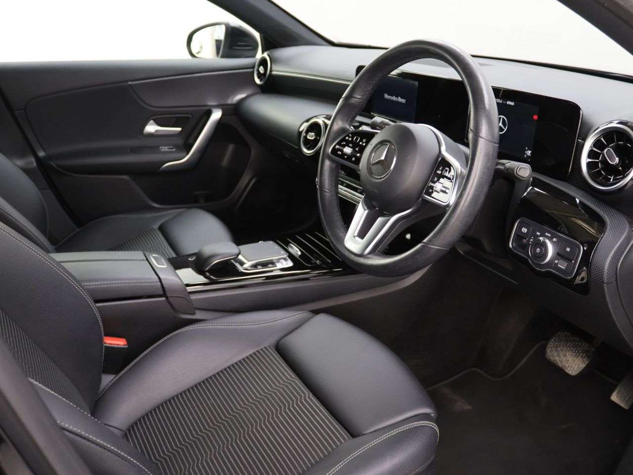 2019 MERCEDES-BENZ A CLASS 2019 MERCEDES-BENZ A CLASS