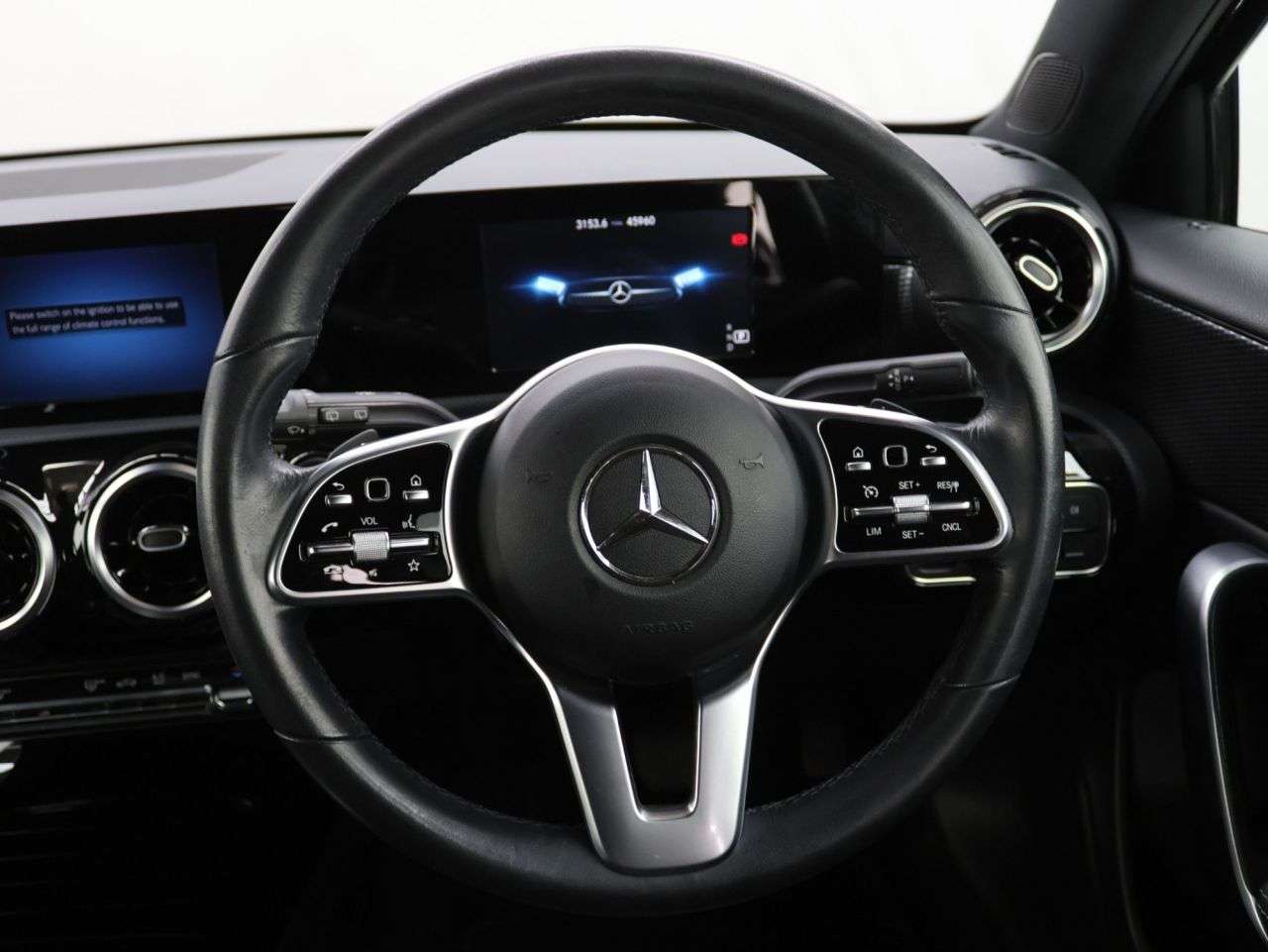 2019 MERCEDES-BENZ A CLASS 2019 MERCEDES-BENZ A CLASS