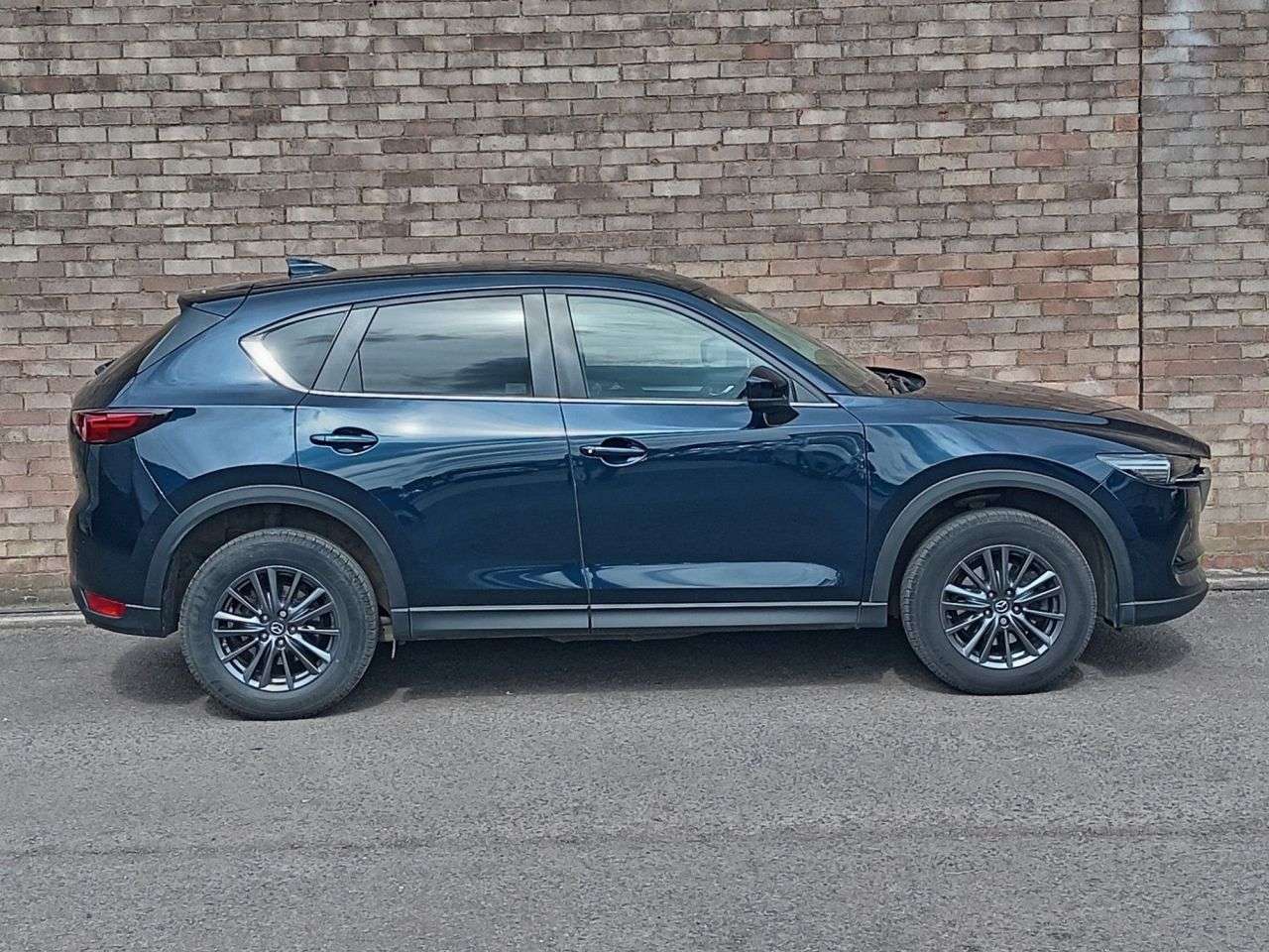 A 2019 MAZDA CX-5 2.2 SKYACTIV-D SE-L Nav+ SUV 5dr Diesel Manual Euro 6 (s/s) (150 ps) A 2019 MAZDA CX-5 2.2 SKYACTIV-D SE-L Nav+ SUV 5dr Diesel Manual Euro 6 (s/s) (150 ps)