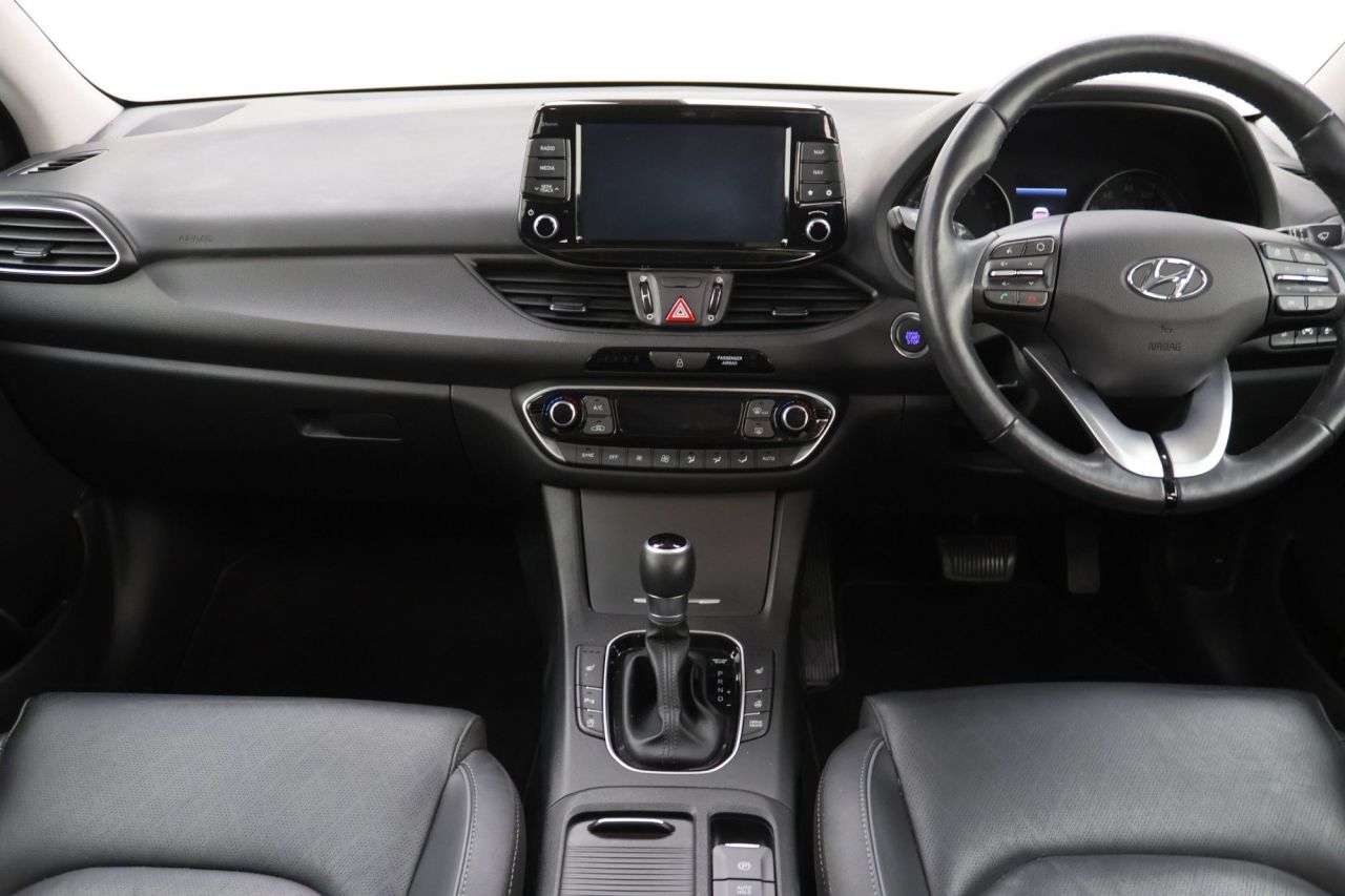 2018 HYUNDAI I30 2018 HYUNDAI I30