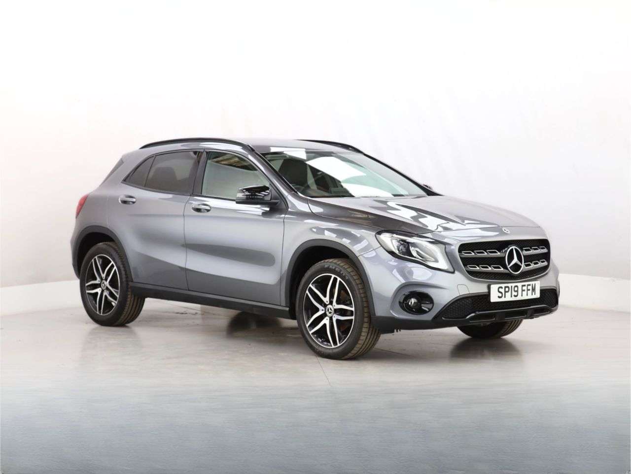 A 2019 MERCEDES-BENZ GLA CLASS 1.6 GLA180 Urban Edition SUV 5dr Petrol Manual Euro 6 (s/s) (122 ps) A 2019 MERCEDES-BENZ GLA CLASS 1.6 GLA180 Urban Edition SUV 5dr Petrol Manual Euro 6 (s/s) (122 ps)
