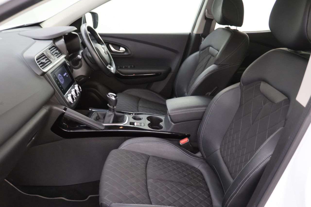 2019 RENAULT KADJAR 2019 RENAULT KADJAR