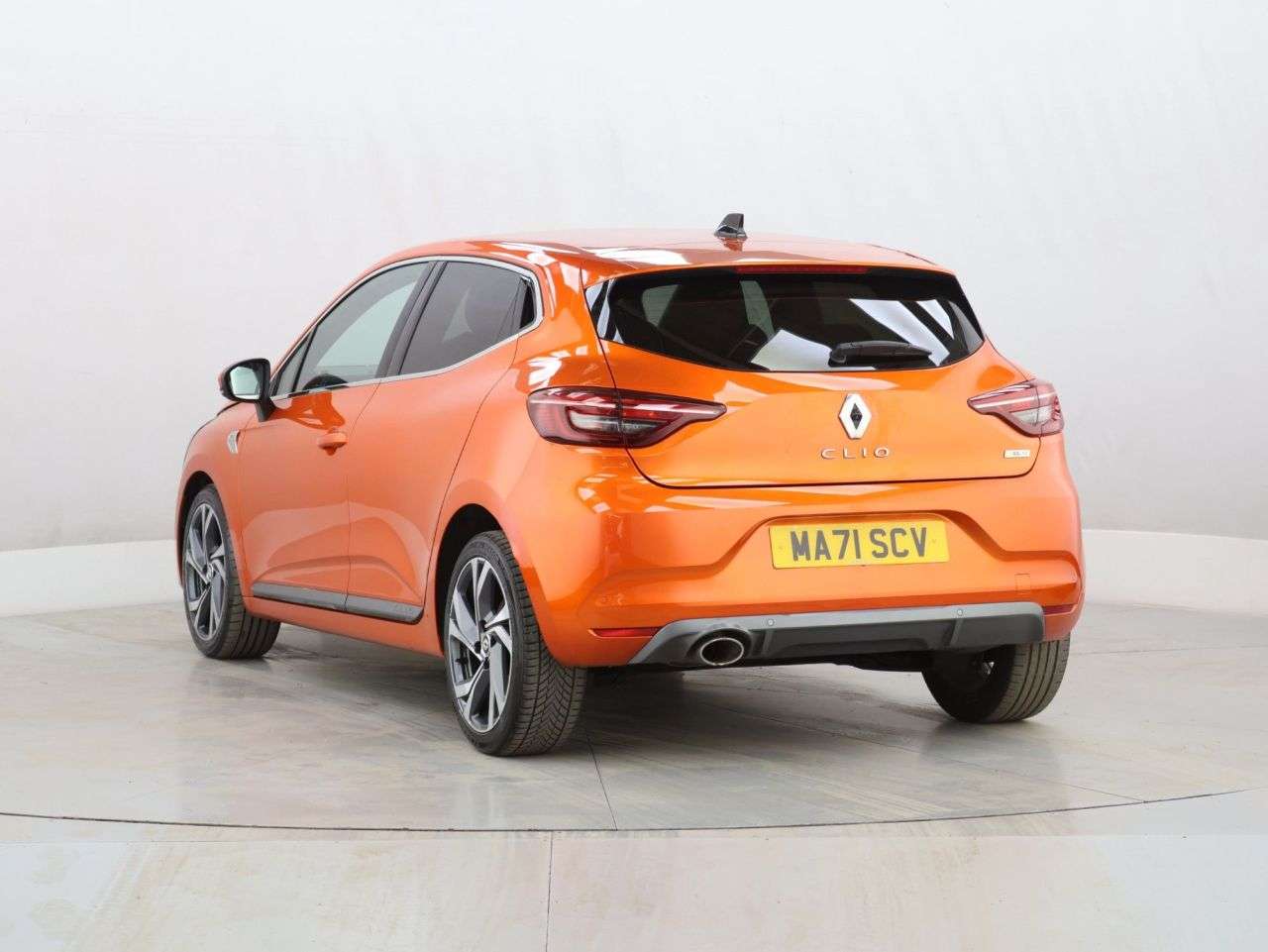 2021 RENAULT CLIO 2021 RENAULT CLIO
