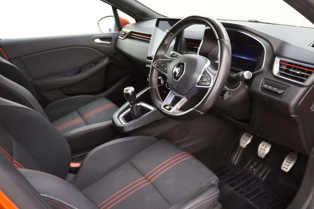 2021 RENAULT CLIO 2021 RENAULT CLIO