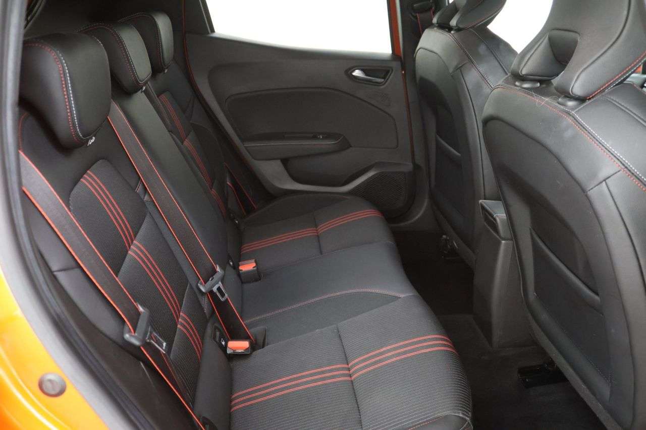 2021 RENAULT CLIO 2021 RENAULT CLIO