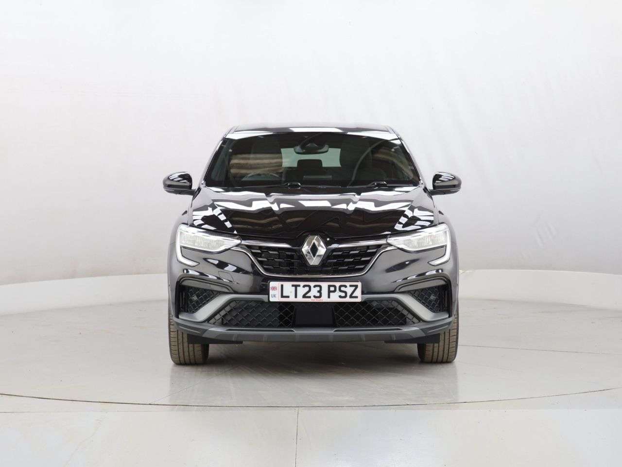 A 2023 RENAULT ARKANA 1.6 E-TECH r.s. line SUV 5dr Petrol Hybrid Auto 2WD Euro 6 (s/s) (145 bhp) A 2023 RENAULT ARKANA 1.6 E-TECH r.s. line SUV 5dr Petrol Hybrid Auto 2WD Euro 6 (s/s) (145 bhp)