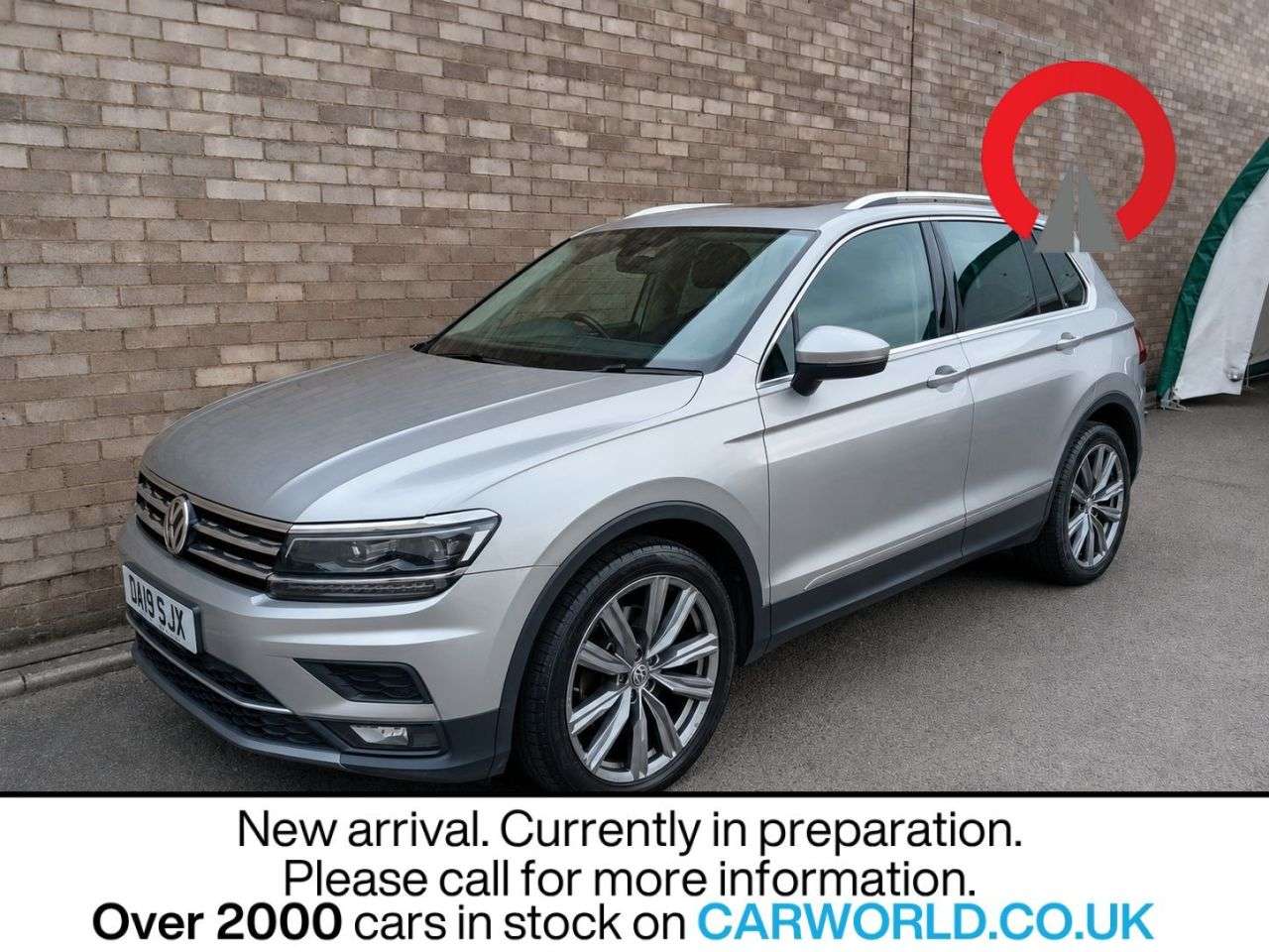 A 2019 VOLKSWAGEN TIGUAN 2.0 TDI SEL SUV 5dr Diesel DSG 4Motion Euro 6 (s/s) (190 ps) A 2019 VOLKSWAGEN TIGUAN 2.0 TDI SEL SUV 5dr Diesel DSG 4Motion Euro 6 (s/s) (190 ps)