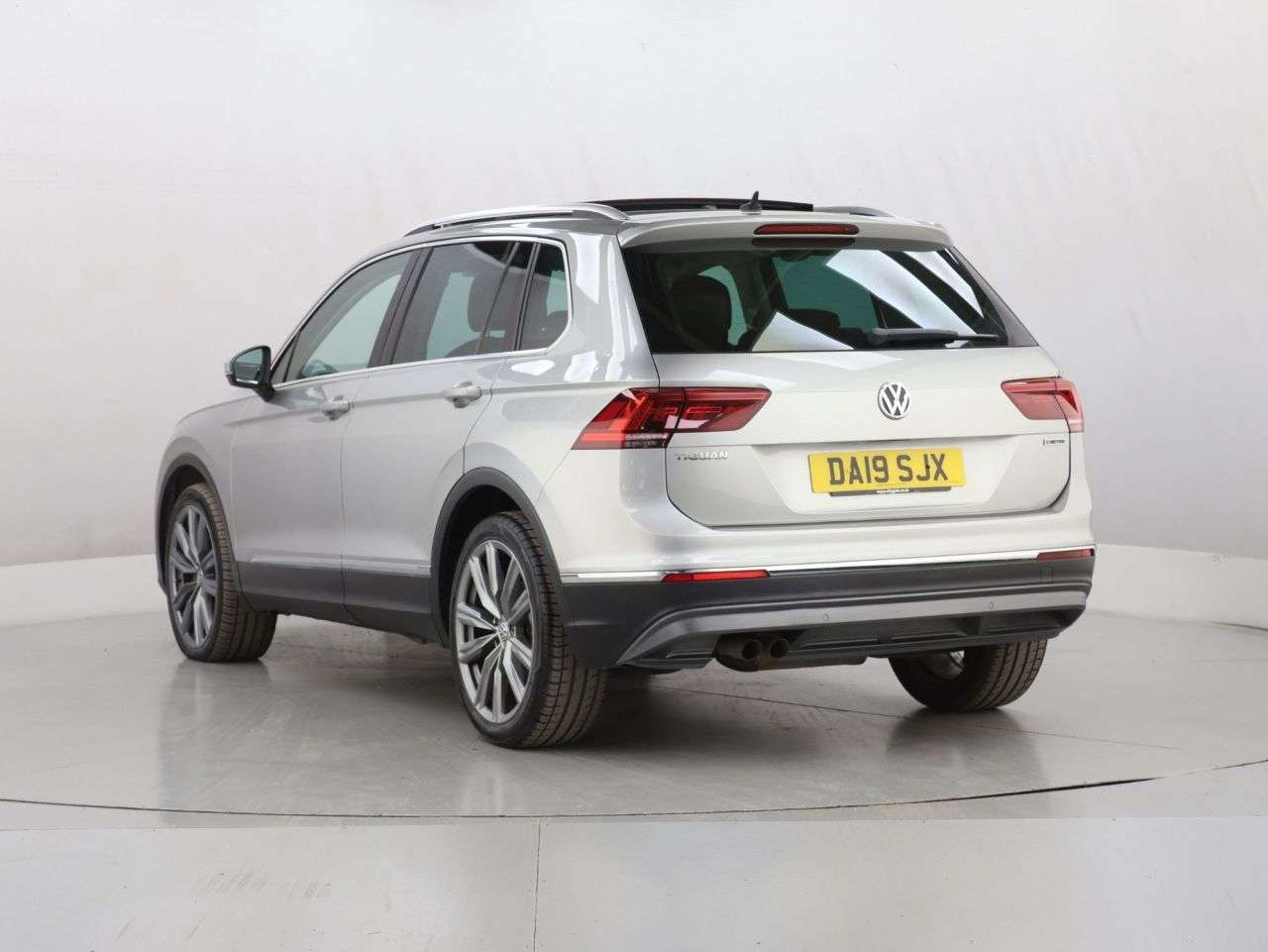 2019 VOLKSWAGEN TIGUAN 2019 VOLKSWAGEN TIGUAN