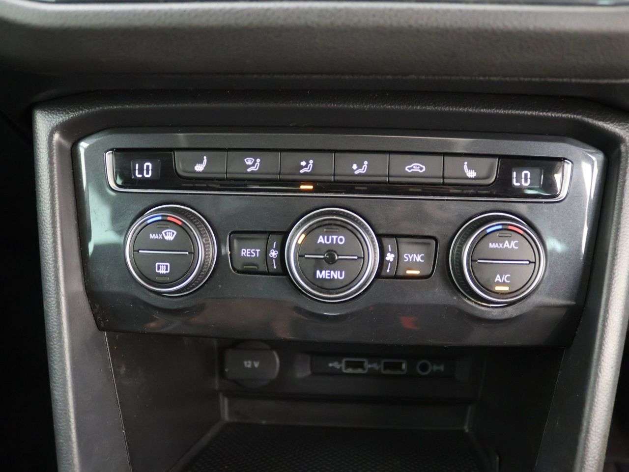 2019 VOLKSWAGEN TIGUAN 2019 VOLKSWAGEN TIGUAN