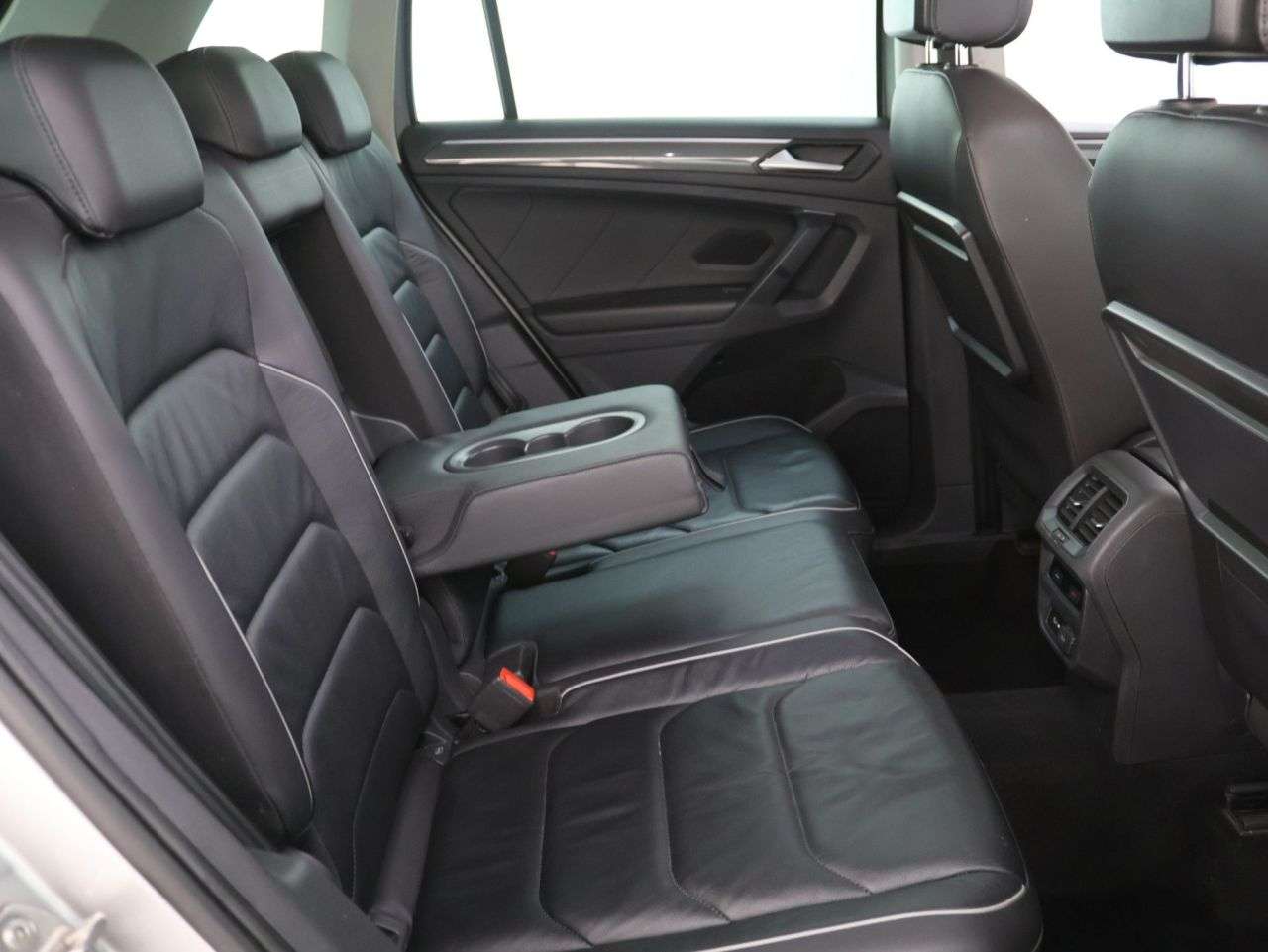 2019 VOLKSWAGEN TIGUAN 2019 VOLKSWAGEN TIGUAN