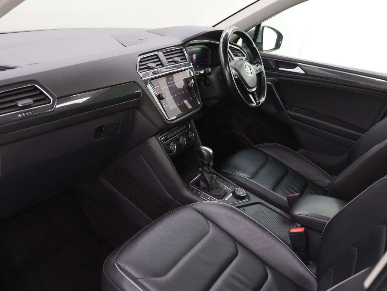 2019 VOLKSWAGEN TIGUAN 2019 VOLKSWAGEN TIGUAN