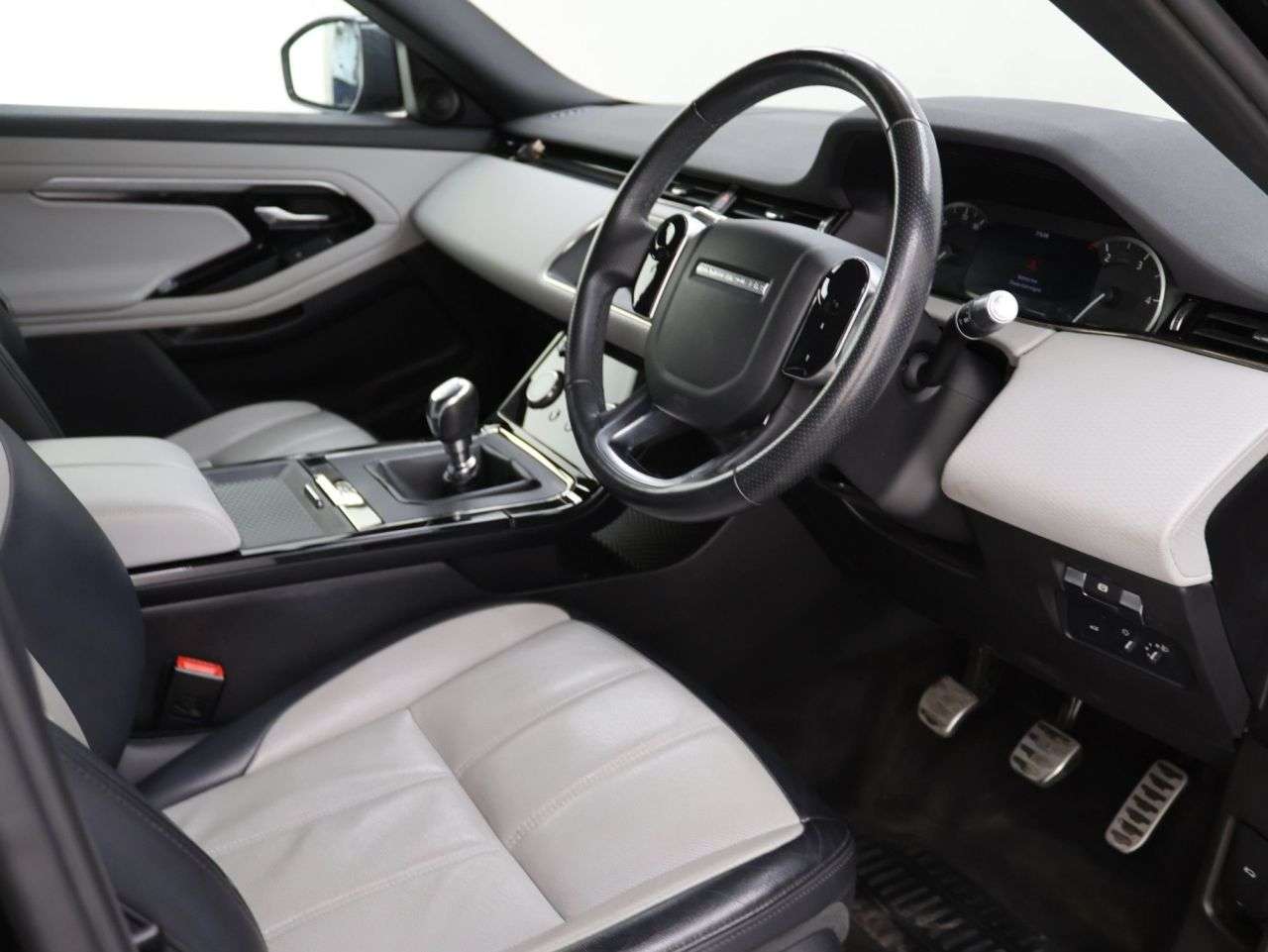 2020 LAND ROVER RANGE ROVER EVOQUE 2020 LAND ROVER RANGE ROVER EVOQUE