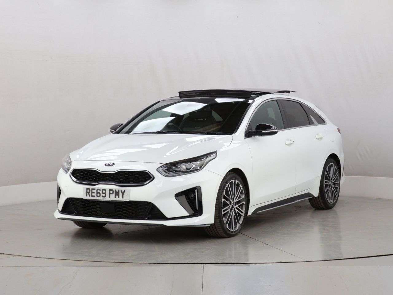 2019 KIA PROCEED 2019 KIA PROCEED