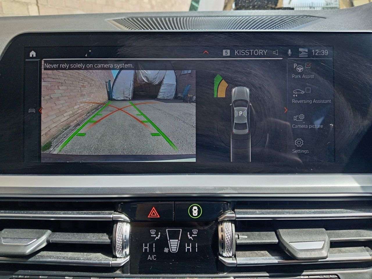 A 2019 BMW 3 SERIES 2.0 330i M Sport Saloon 4dr Petrol Auto Euro 6 (s/s) (258 ps) A 2019 BMW 3 SERIES 2.0 330i M Sport Saloon 4dr Petrol Auto Euro 6 (s/s) (258 ps)