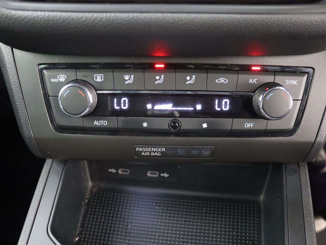 2021 SEAT IBIZA 2021 SEAT IBIZA