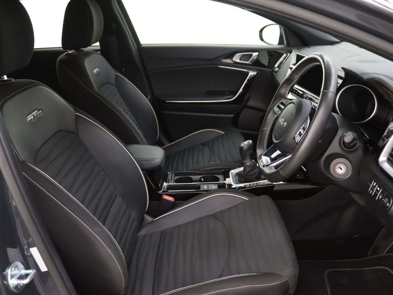 2024 KIA PROCEED 2024 KIA PROCEED