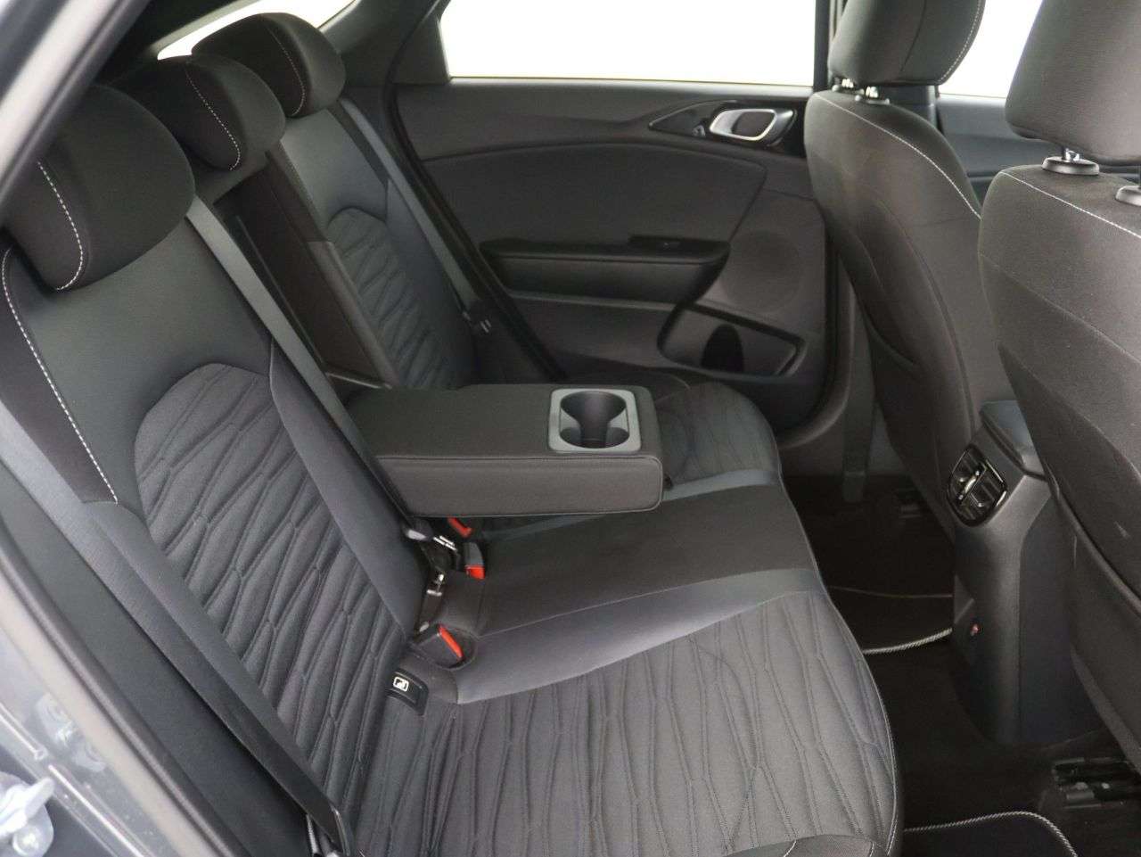 2024 KIA PROCEED 2024 KIA PROCEED
