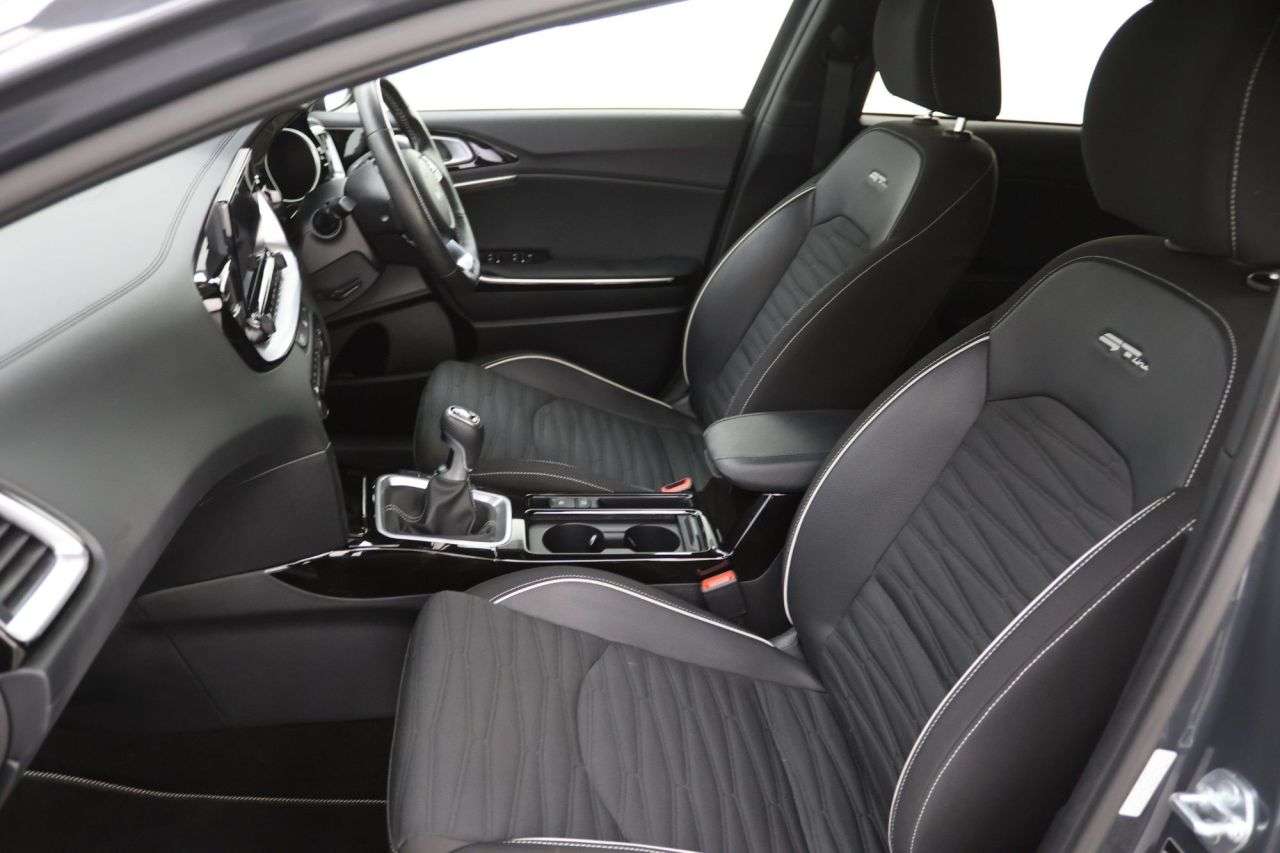 2024 KIA PROCEED 2024 KIA PROCEED