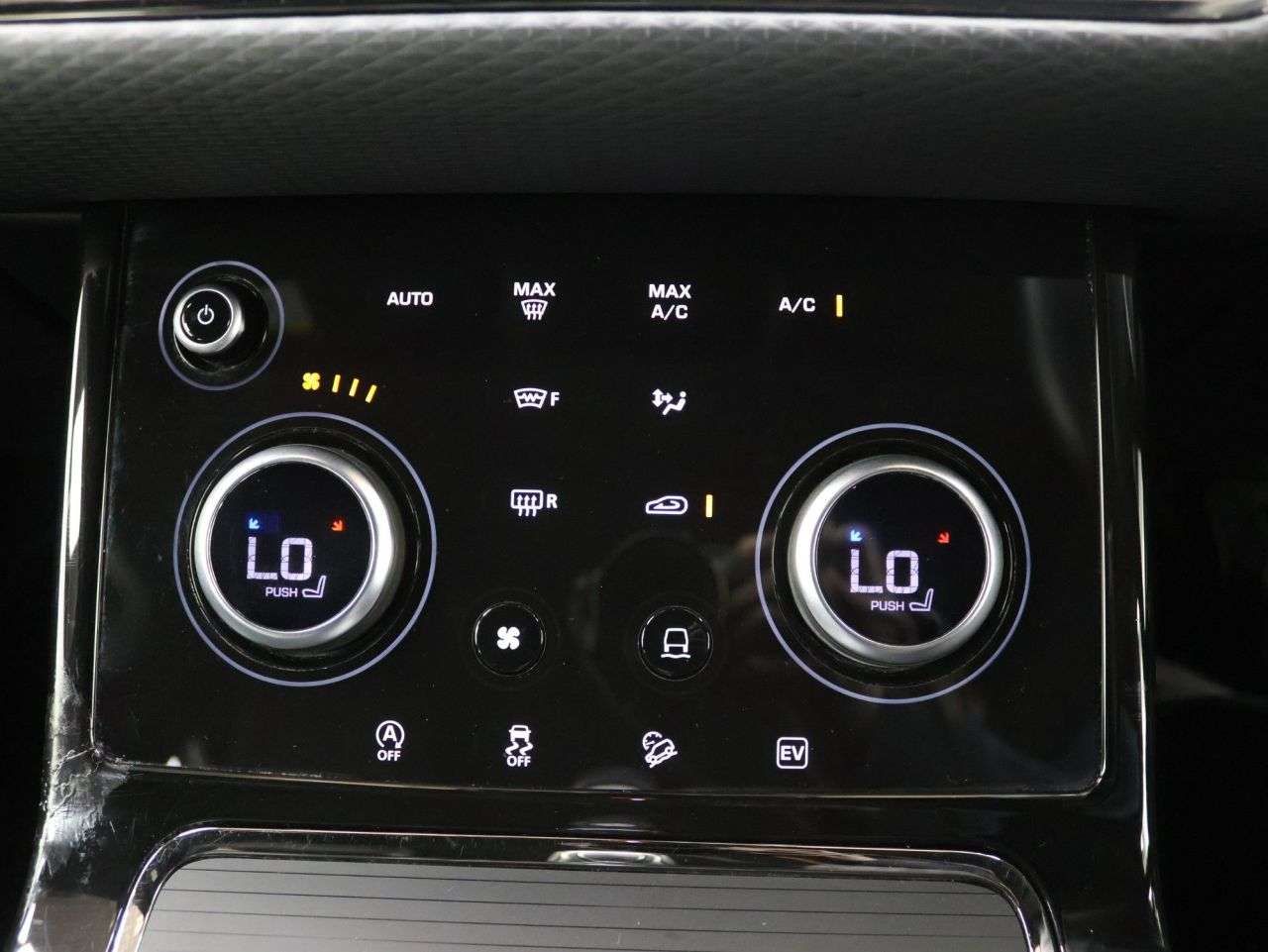 2022 LAND ROVER RANGE ROVER EVOQUE 2022 LAND ROVER RANGE ROVER EVOQUE