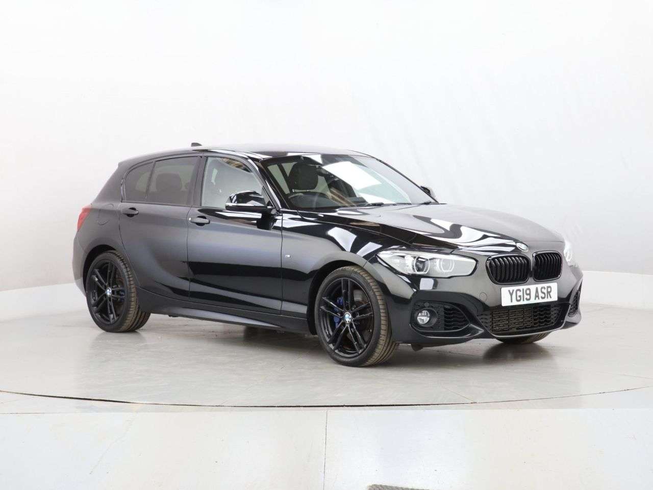A 2019 BMW 1 SERIES 1.5 118i GPF M Sport Shadow Edition Hatchback 5dr Petrol Manual Euro 6 (s/s A 2019 BMW 1 SERIES 1.5 118i GPF M Sport Shadow Edition Hatchback 5dr Petrol Manual Euro 6 (s/s