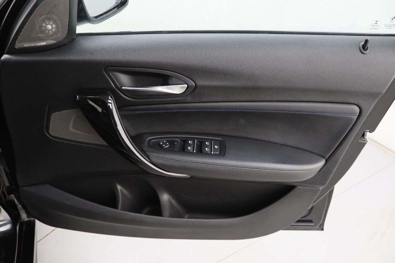 2019 BMW 1 SERIES 2019 BMW 1 SERIES