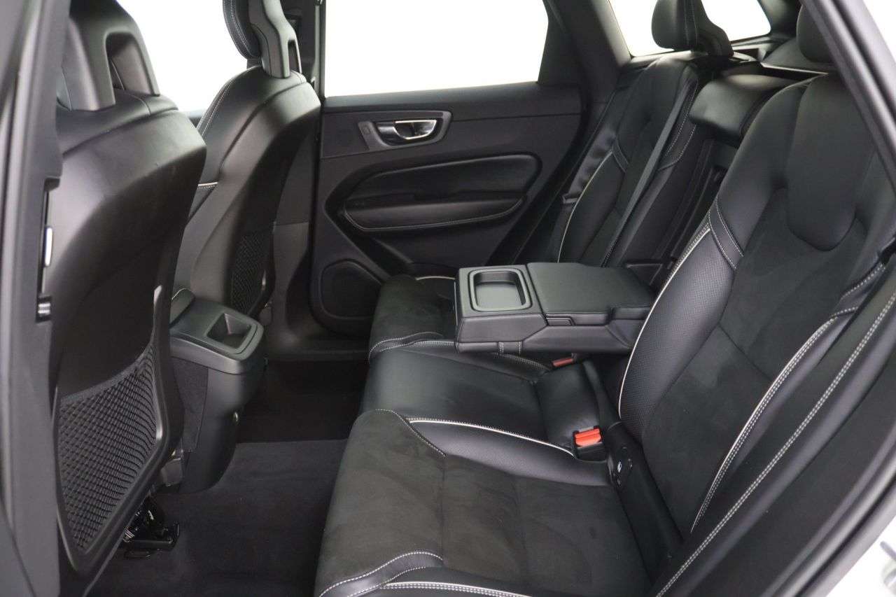 2018 VOLVO XC60 2018 VOLVO XC60