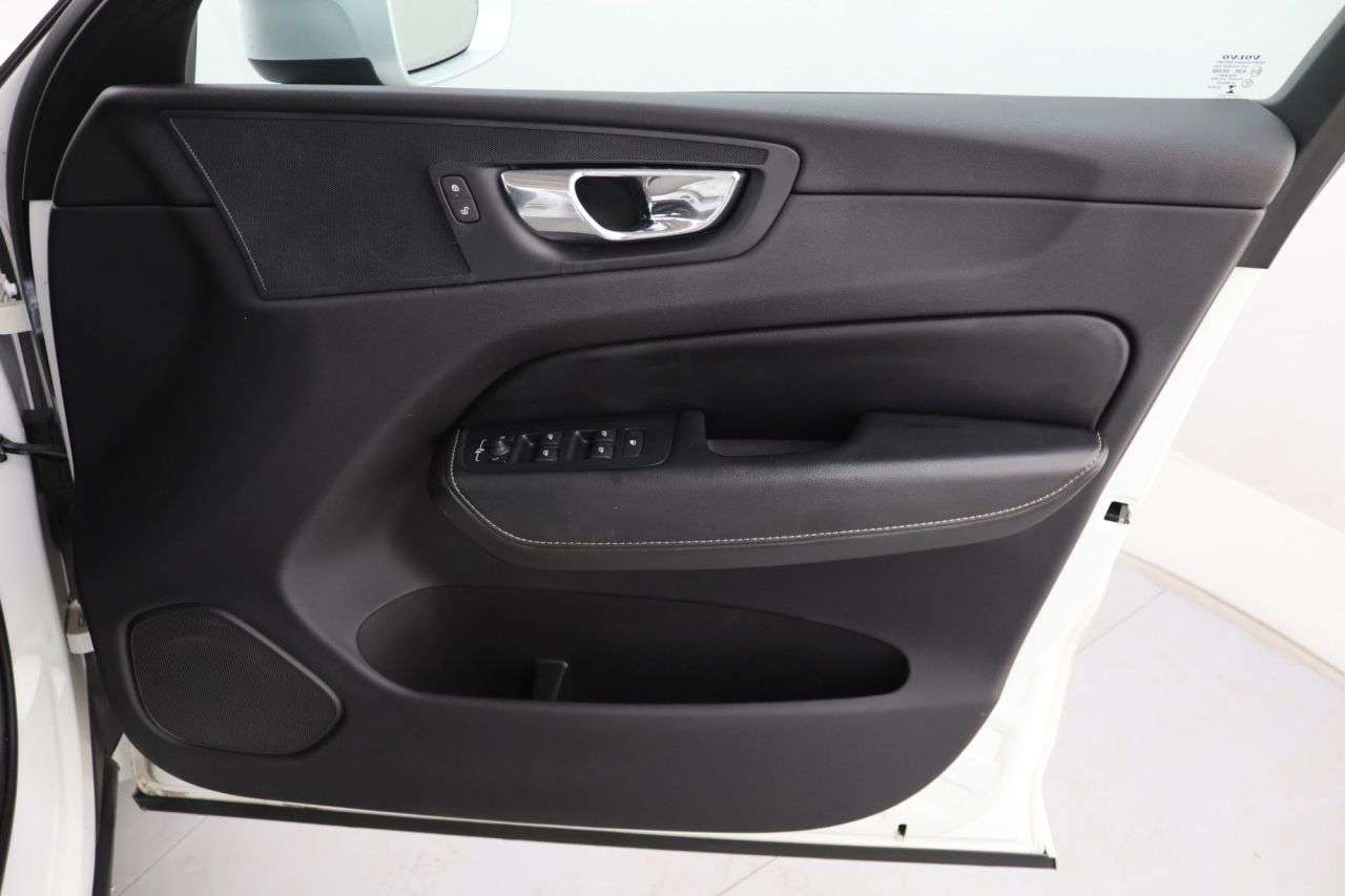 2018 VOLVO XC60 2018 VOLVO XC60