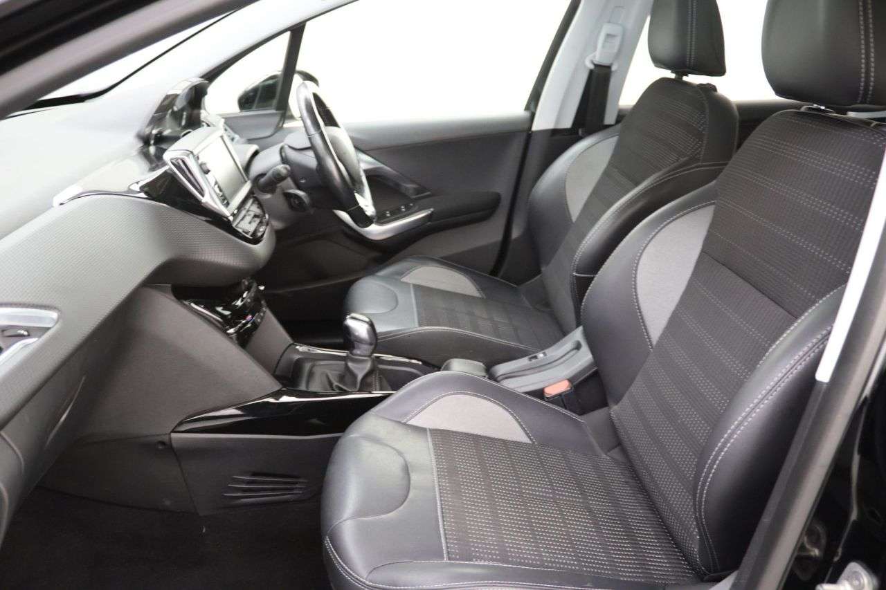 2019 PEUGEOT 2008 2019 PEUGEOT 2008