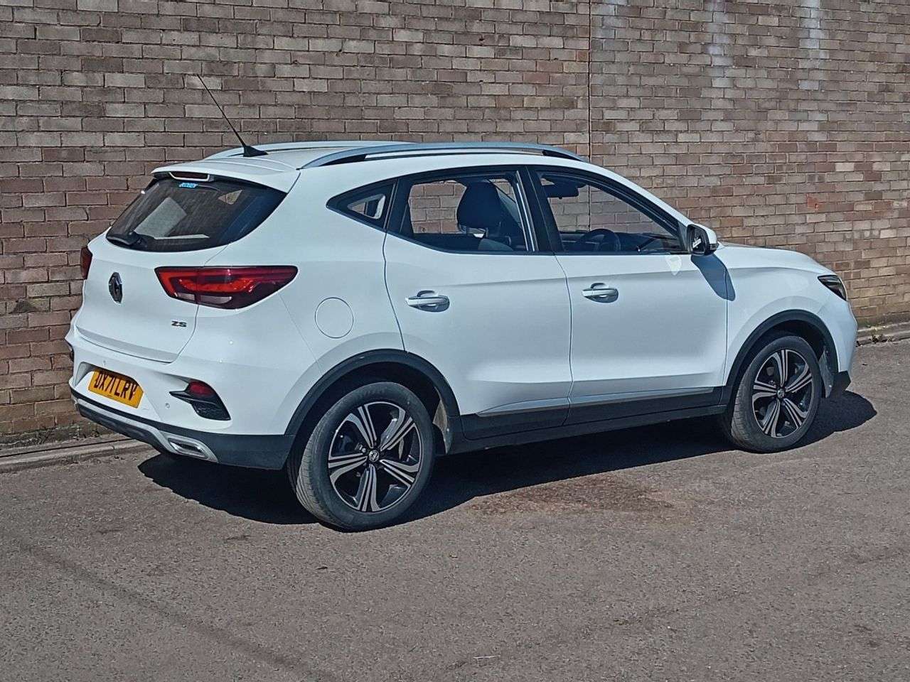 A 2021 MG MG ZS 1.5 VTi-TECH Excite SUV 5dr Petrol Manual Euro 6 (s/s) (106 ps) A 2021 MG MG ZS 1.5 VTi-TECH Excite SUV 5dr Petrol Manual Euro 6 (s/s) (106 ps)