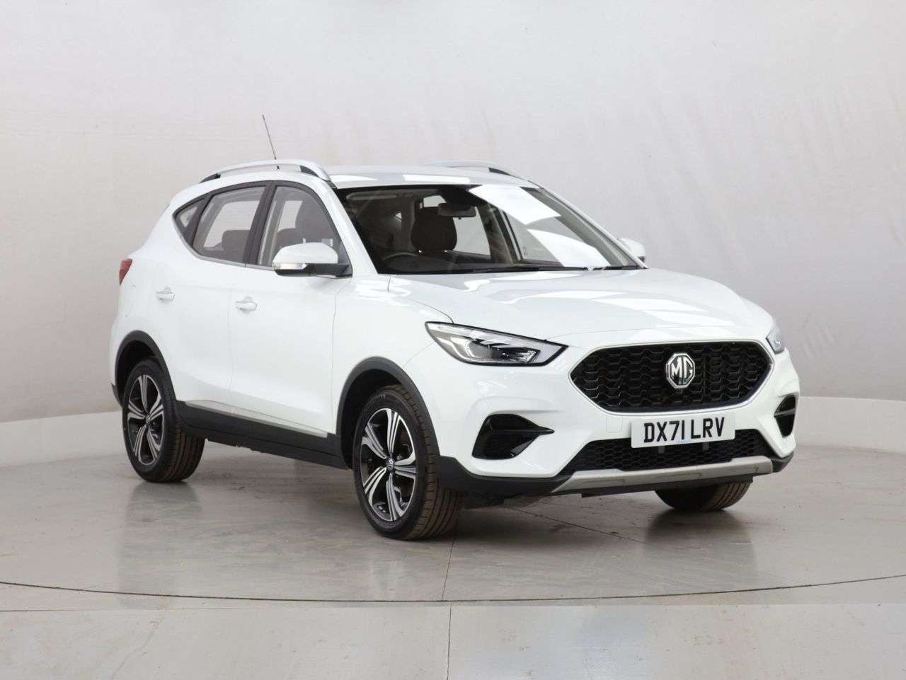 A 2021 MG MG ZS 1.5 VTi-TECH Excite SUV 5dr Petrol Manual Euro 6 (s/s) (106 ps) A 2021 MG MG ZS 1.5 VTi-TECH Excite SUV 5dr Petrol Manual Euro 6 (s/s) (106 ps)