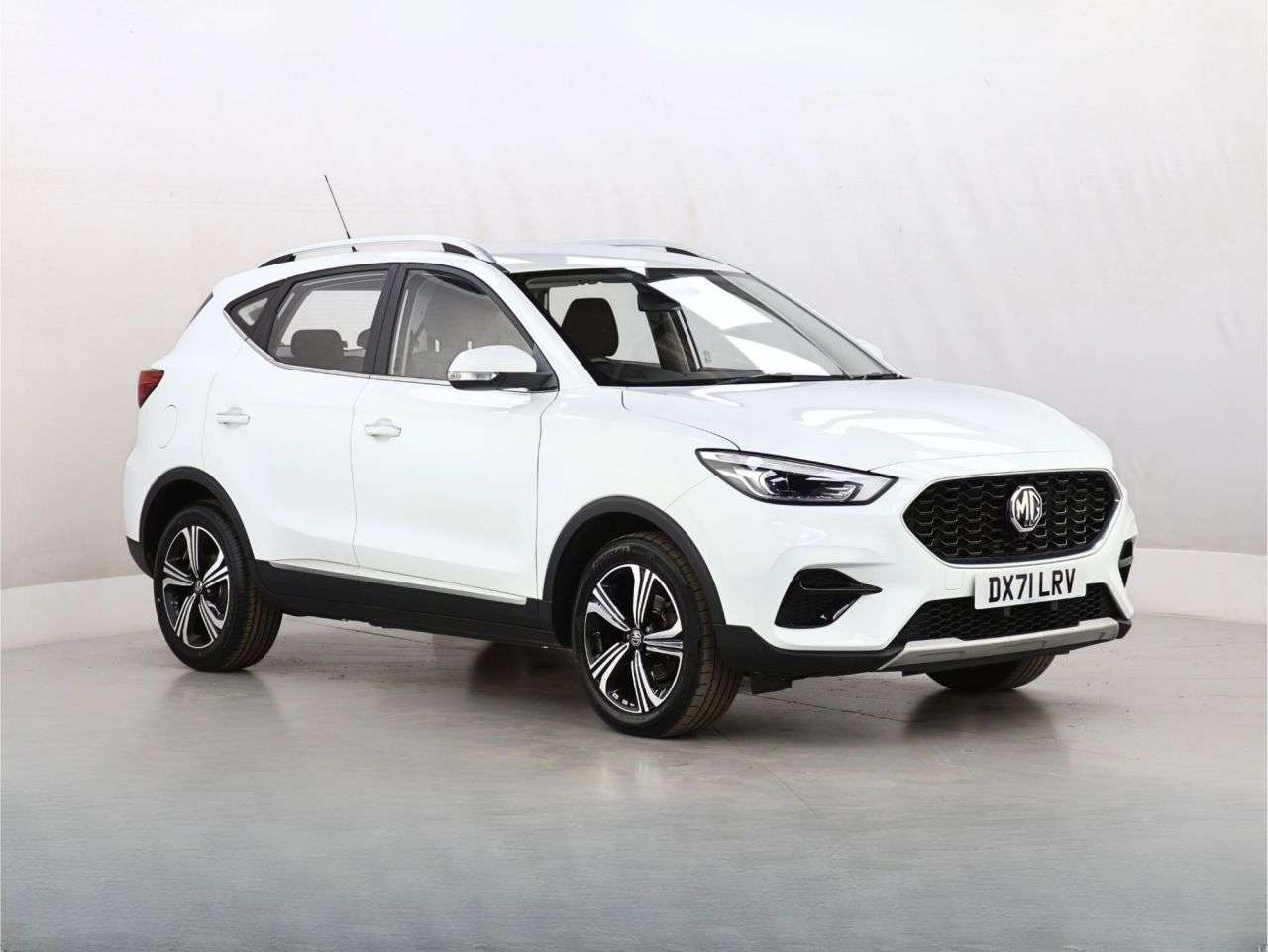 A 2021 MG MG ZS 1.5 VTi-TECH Excite SUV 5dr Petrol Manual Euro 6 (s/s) (106 ps) A 2021 MG MG ZS 1.5 VTi-TECH Excite SUV 5dr Petrol Manual Euro 6 (s/s) (106 ps)
