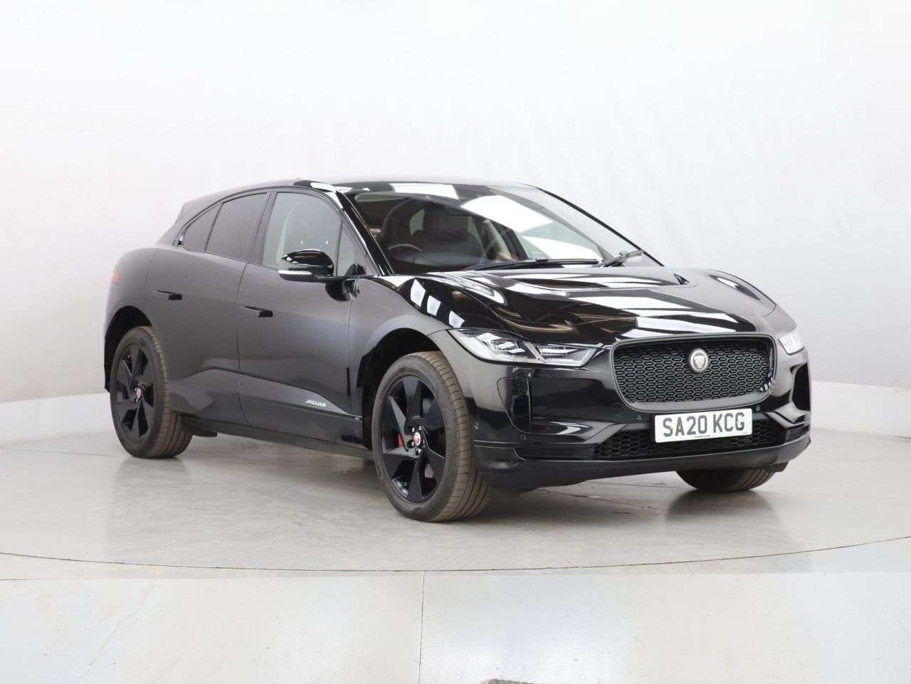 A 2020 JAGUAR I-PACE 400 90kWh SE SUV 5dr Electric Auto 4WD (400 ps) A 2020 JAGUAR I-PACE 400 90kWh SE SUV 5dr Electric Auto 4WD (400 ps)