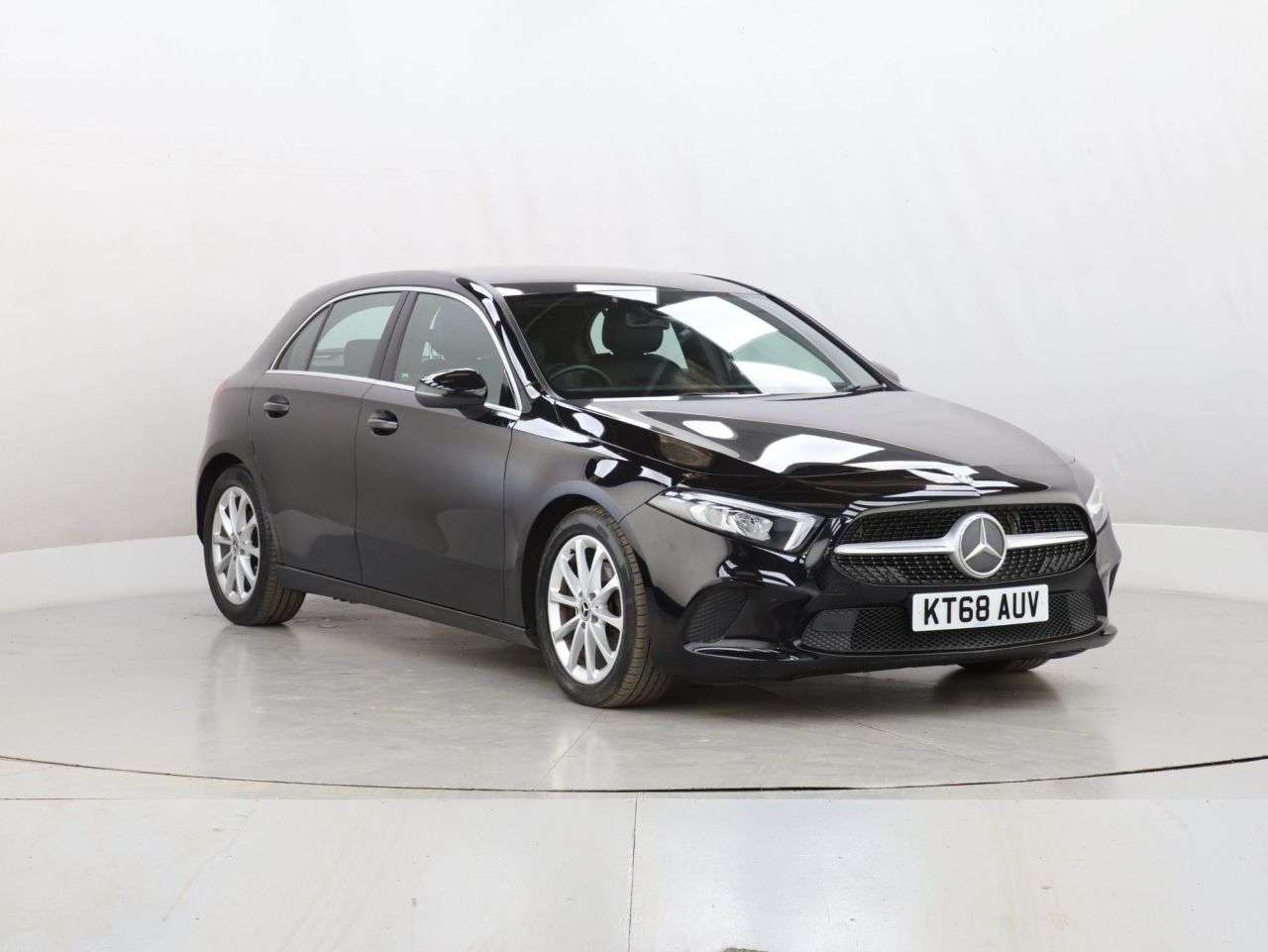 A 2018 MERCEDES-BENZ A CLASS 1.5 A180d Sport Hatchback 5dr Diesel 7G-DCT Euro 6 (s/s) (116 ps) A 2018 MERCEDES-BENZ A CLASS 1.5 A180d Sport Hatchback 5dr Diesel 7G-DCT Euro 6 (s/s) (116 ps)