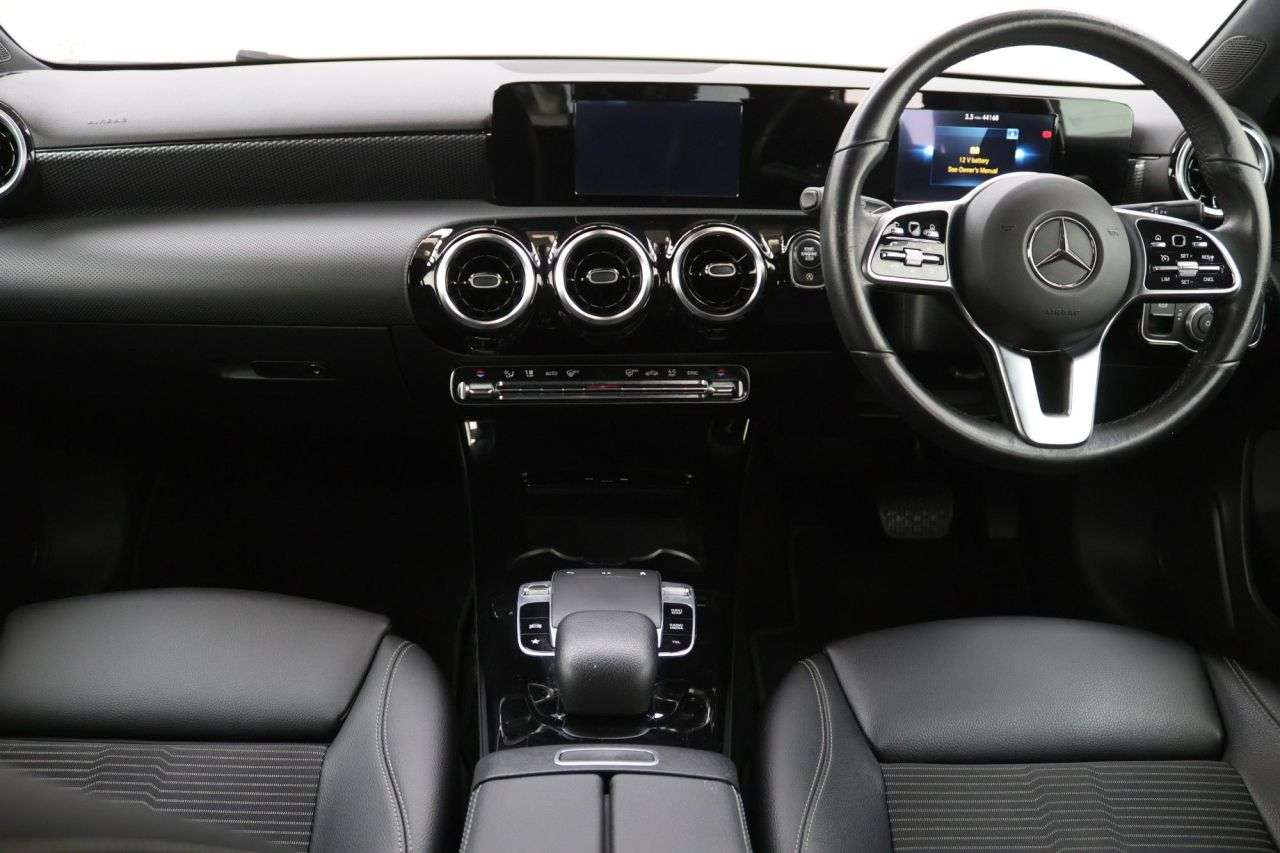 2018 MERCEDES-BENZ A CLASS 2018 MERCEDES-BENZ A CLASS