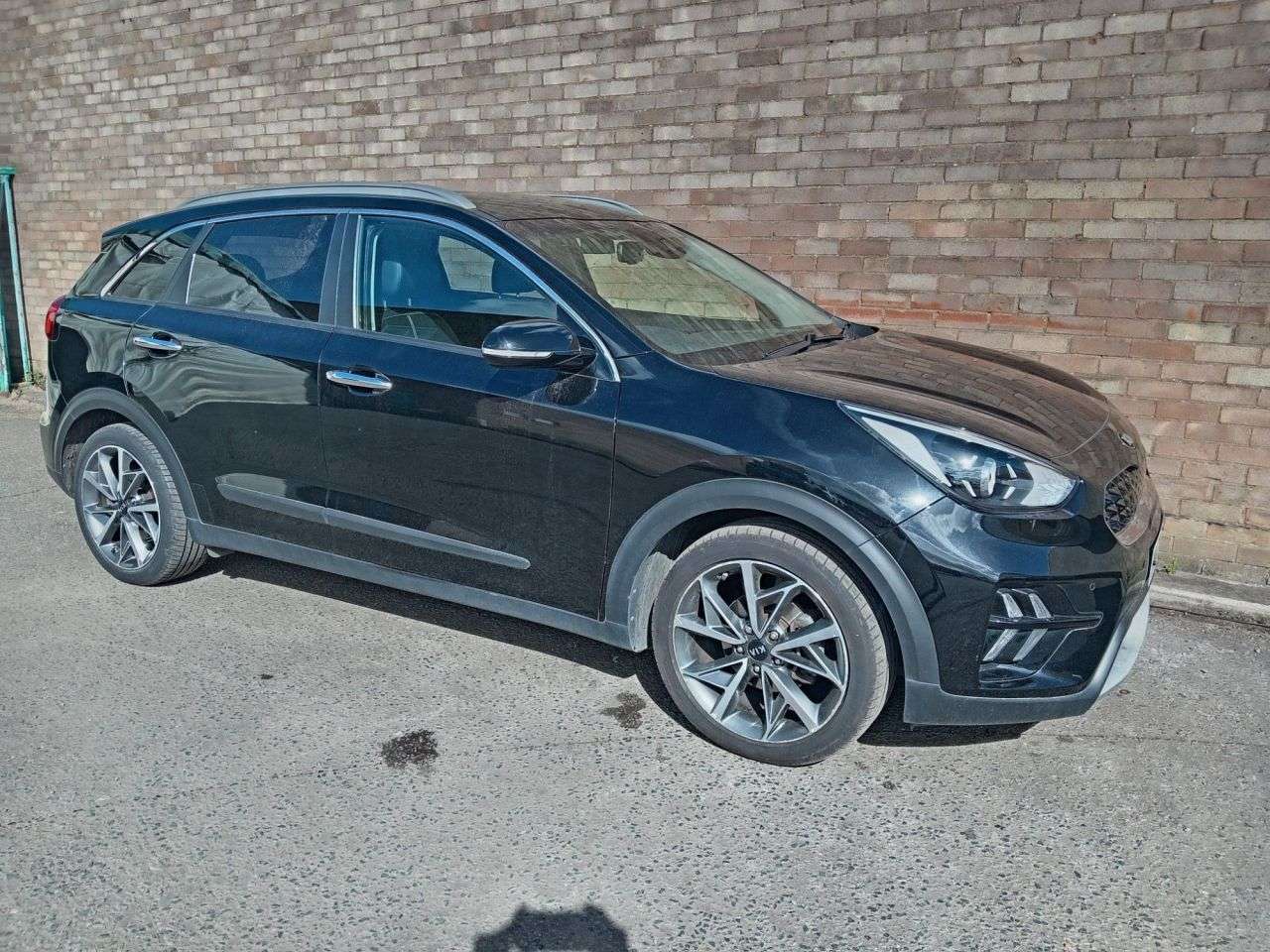 A 2021 KIA NIRO 1.6 GDi 3 SUV 5dr Petrol Hybrid DCT Euro 6 (s/s) (139 bhp) A 2021 KIA NIRO 1.6 GDi 3 SUV 5dr Petrol Hybrid DCT Euro 6 (s/s) (139 bhp)