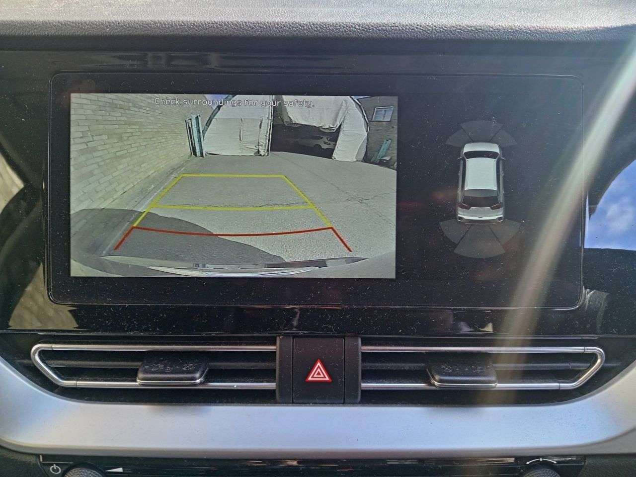 A 2021 KIA NIRO 1.6 GDi 3 SUV 5dr Petrol Hybrid DCT Euro 6 (s/s) (139 bhp) A 2021 KIA NIRO 1.6 GDi 3 SUV 5dr Petrol Hybrid DCT Euro 6 (s/s) (139 bhp)