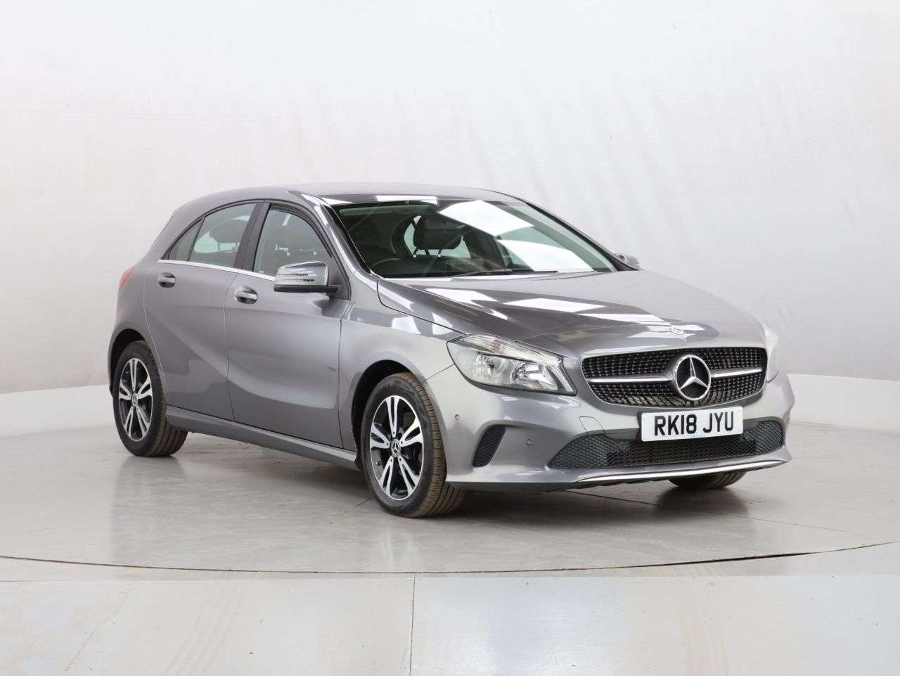 A 2018 MERCEDES-BENZ A CLASS 1.6 A160 SE (Executive) Hatchback 5dr Petrol Manual Euro 6 (s/s) (102 ps) A 2018 MERCEDES-BENZ A CLASS 1.6 A160 SE (Executive) Hatchback 5dr Petrol Manual Euro 6 (s/s) (102 ps)