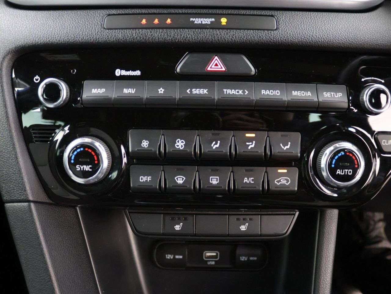 2021 KIA SPORTAGE 2021 KIA SPORTAGE