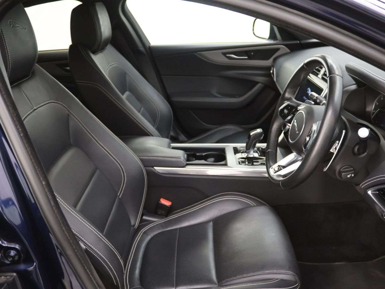 2020 JAGUAR XE 2020 JAGUAR XE