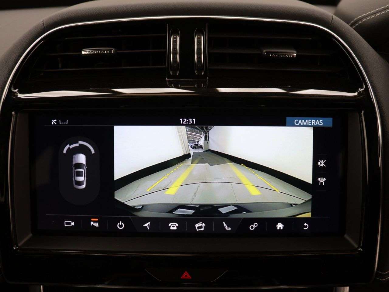 2020 JAGUAR XE 2020 JAGUAR XE