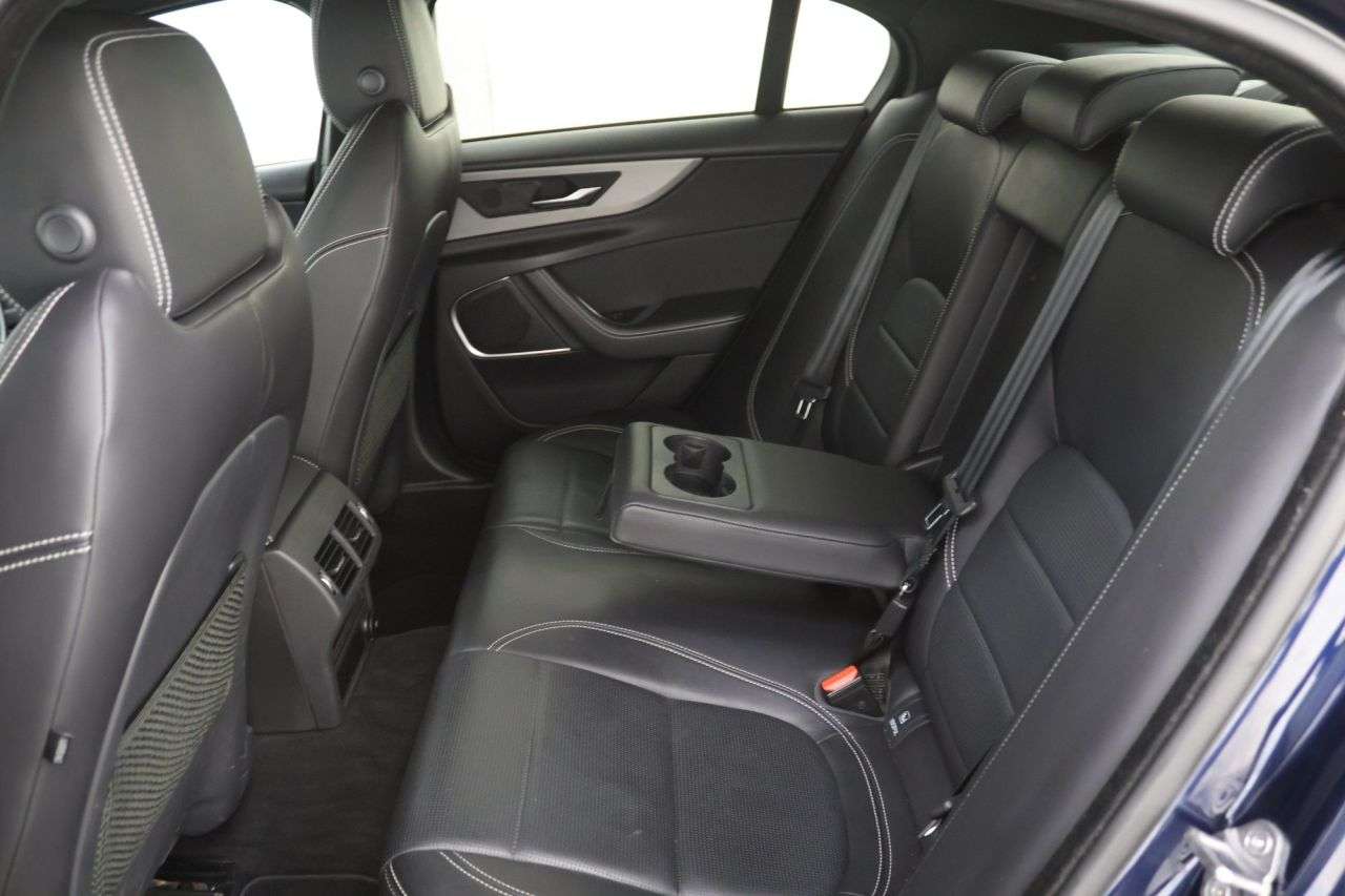 2020 JAGUAR XE 2020 JAGUAR XE