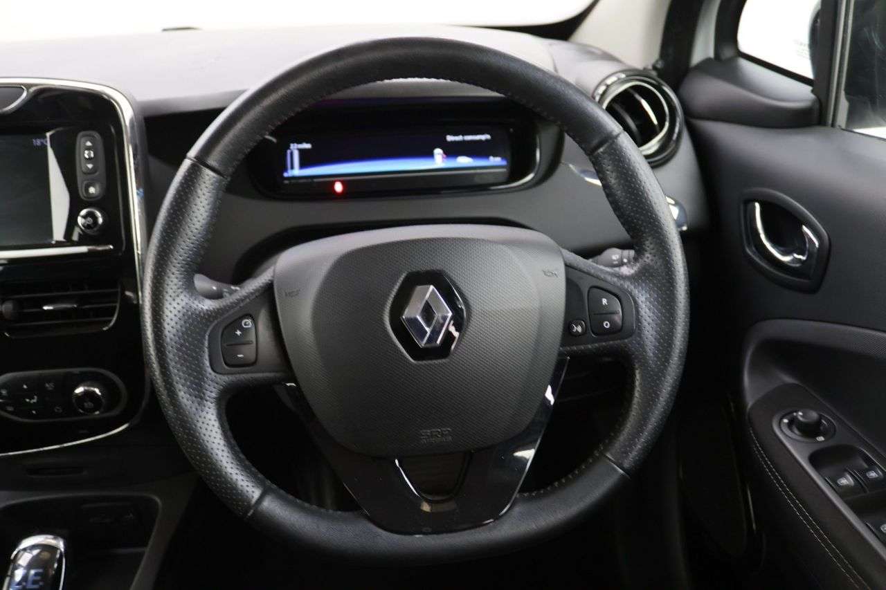 2017 RENAULT ZOE 2017 RENAULT ZOE