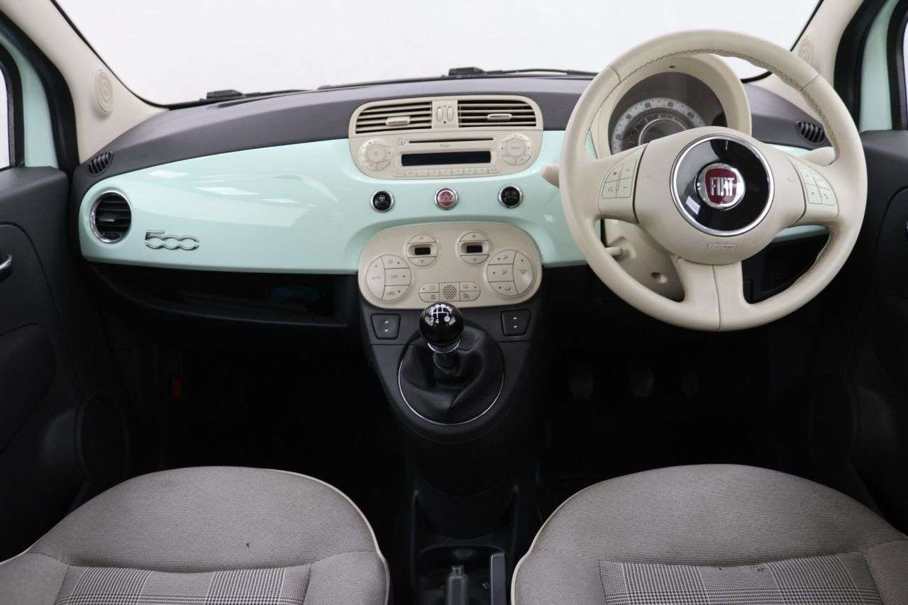2015 FIAT 500 2015 FIAT 500