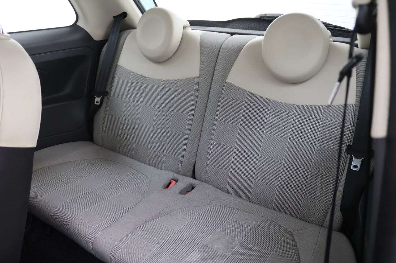 2015 FIAT 500 2015 FIAT 500