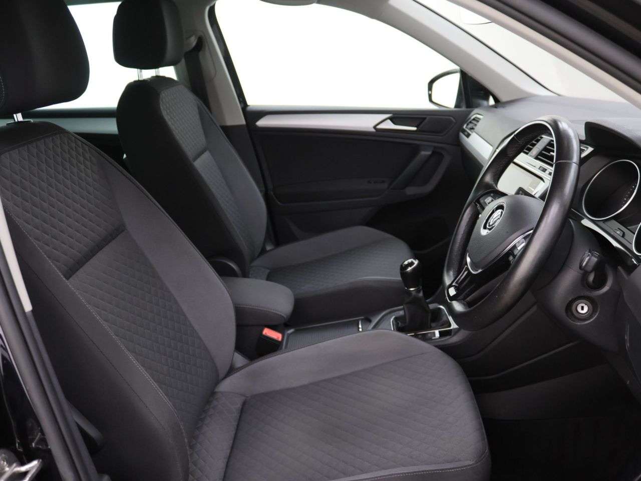 2019 VOLKSWAGEN TIGUAN 2019 VOLKSWAGEN TIGUAN