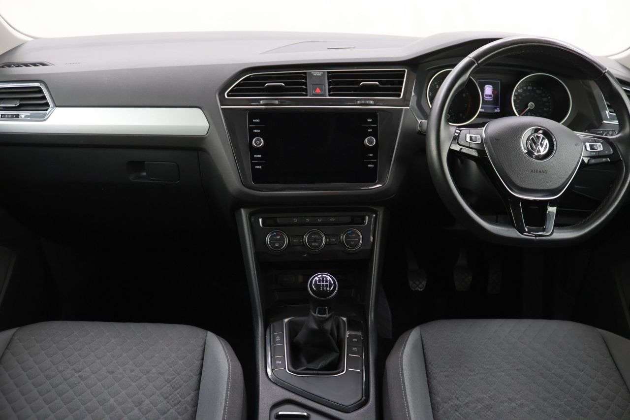 2019 VOLKSWAGEN TIGUAN 2019 VOLKSWAGEN TIGUAN