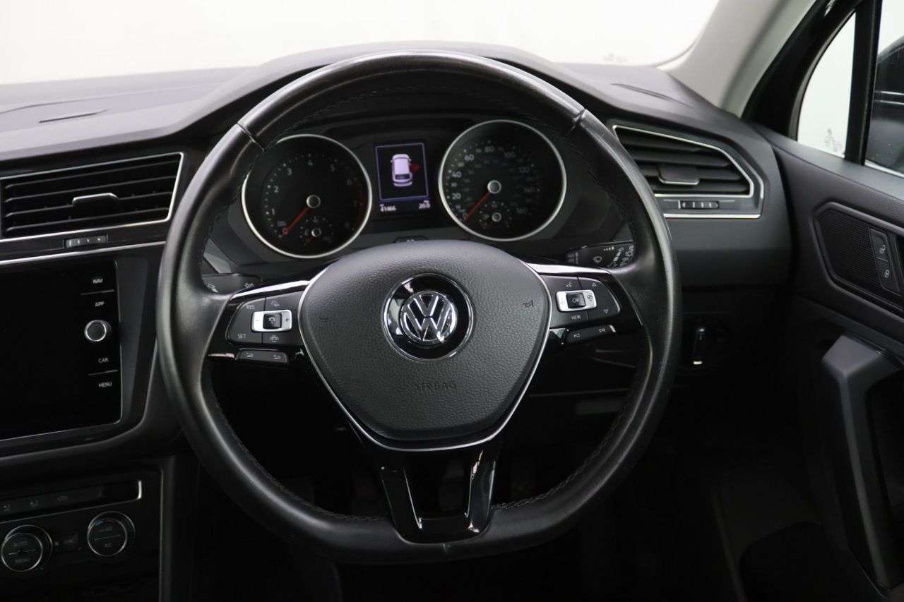 2019 VOLKSWAGEN TIGUAN 2019 VOLKSWAGEN TIGUAN