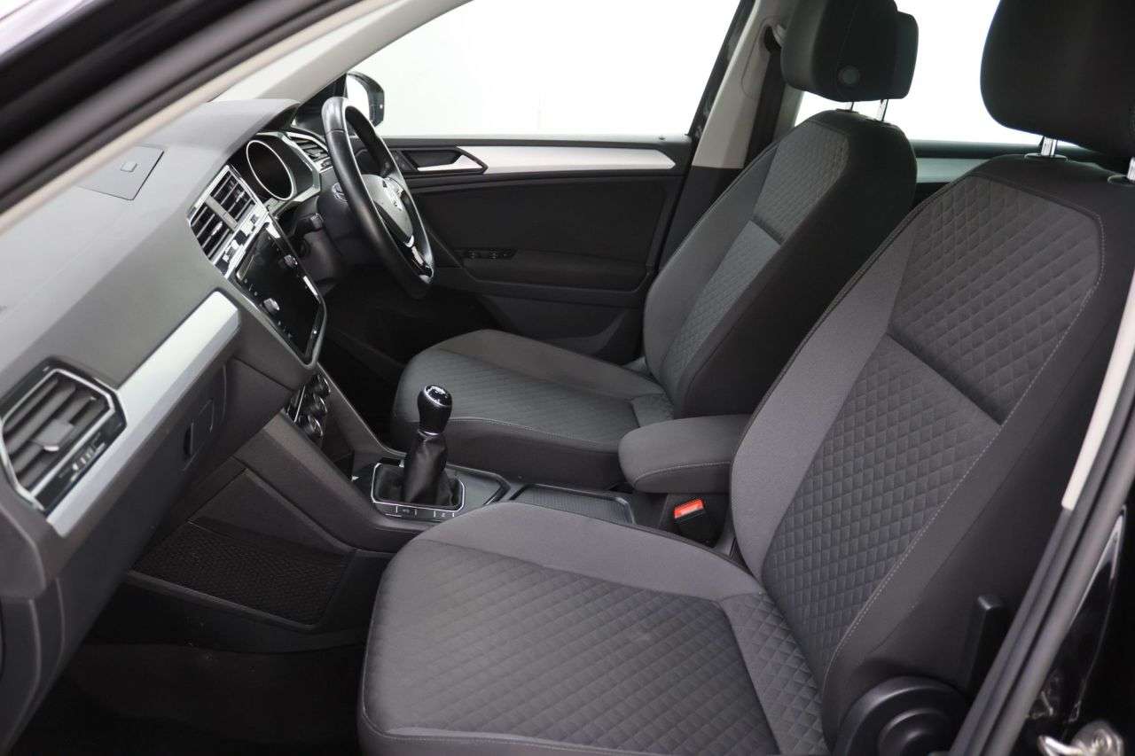 2019 VOLKSWAGEN TIGUAN 2019 VOLKSWAGEN TIGUAN