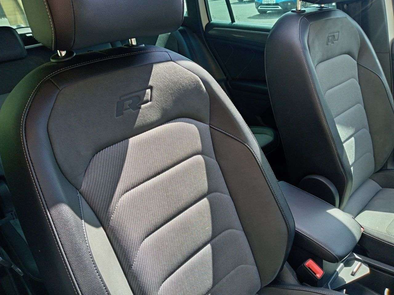 2017 VOLKSWAGEN TIGUAN 2017 VOLKSWAGEN TIGUAN