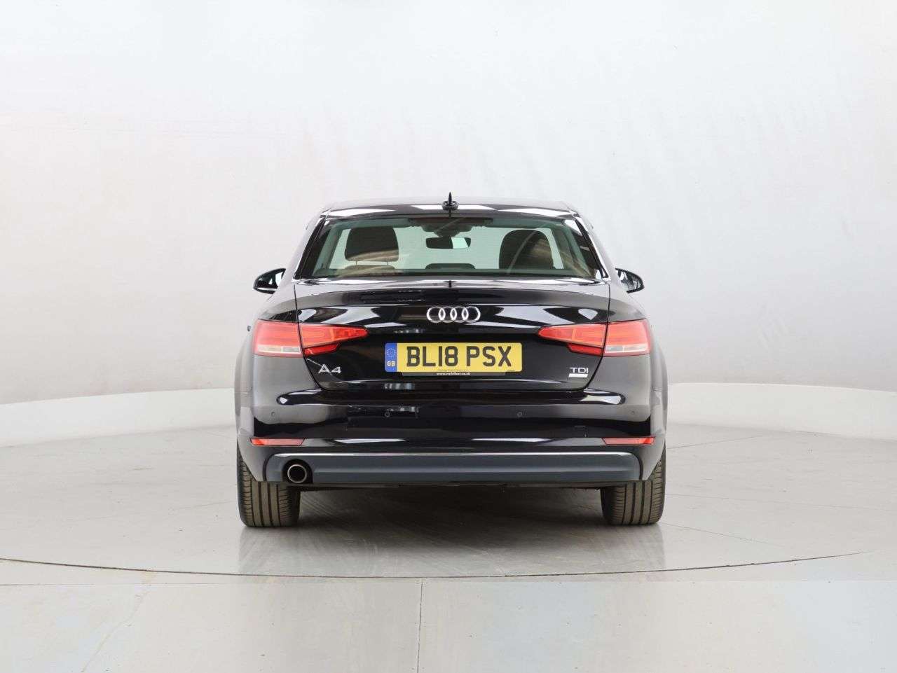 2018 AUDI A4 2018 AUDI A4